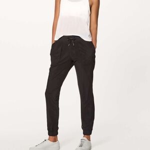 Lululemon Modern Jogger (28")
Black